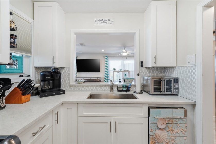 Welcome to your own slice of paradise in the highly sought after - photo 8