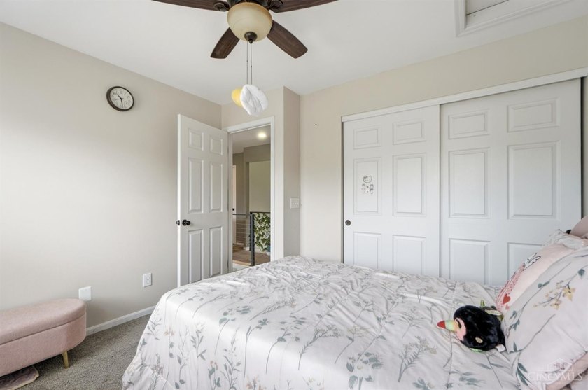 Welcome to beautiful 5-bedrooms,4 baths home in the desirable - photo 44