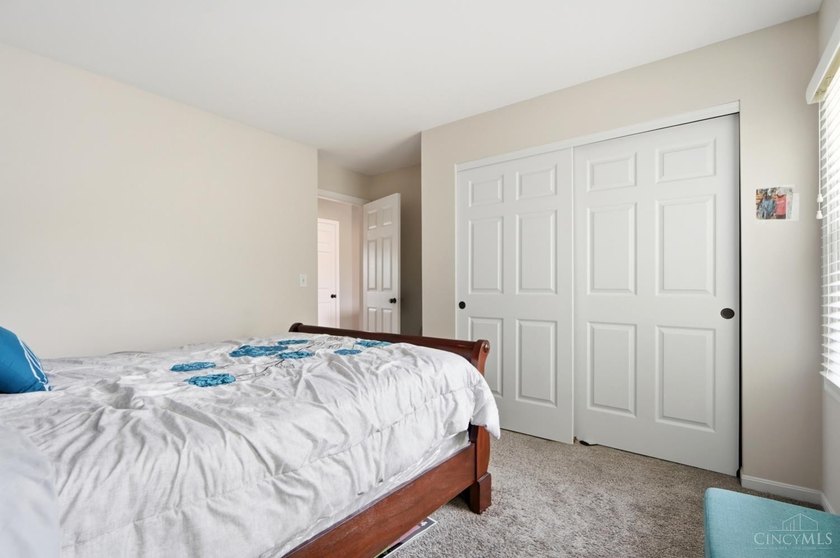 Welcome to beautiful 5-bedrooms,4 baths home in the desirable - photo 50