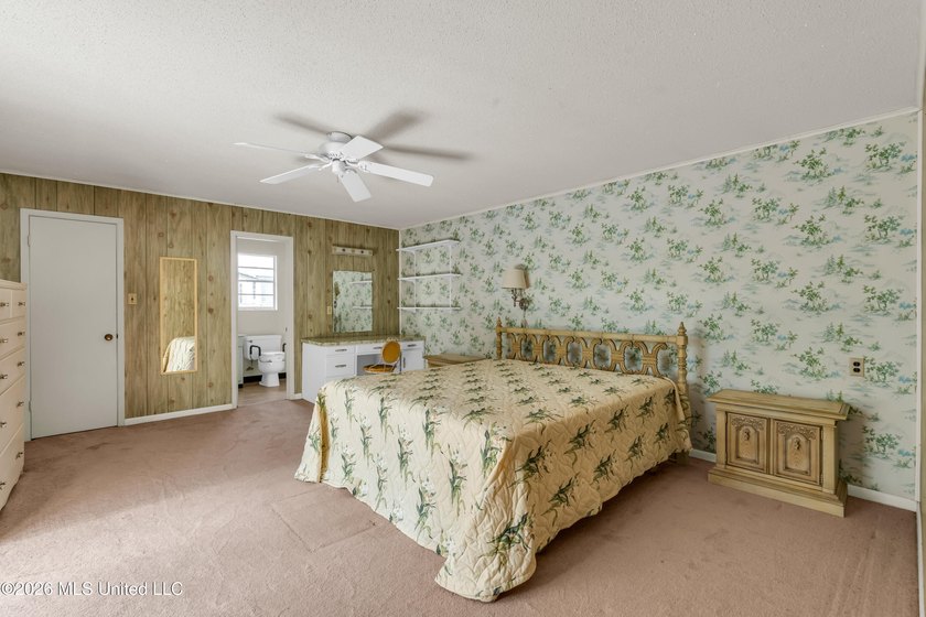 Nestled in the heart of Old Biloxi, just moments from the back - photo 13