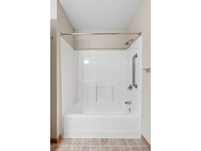 This beautifully maintained 1st Floor condo delivers comfort and - photo 19