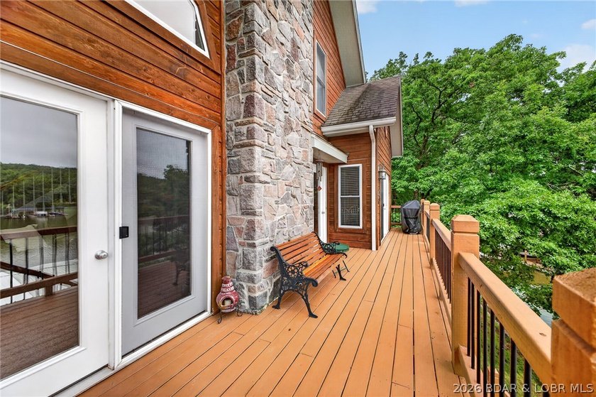 One-owner lakefront retreat offers the COMPLETE package-100 ft - photo 34
