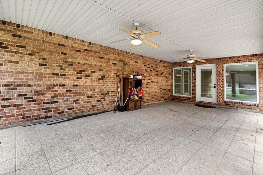 Welcome home! This beautifully maintained property is move in - photo 43