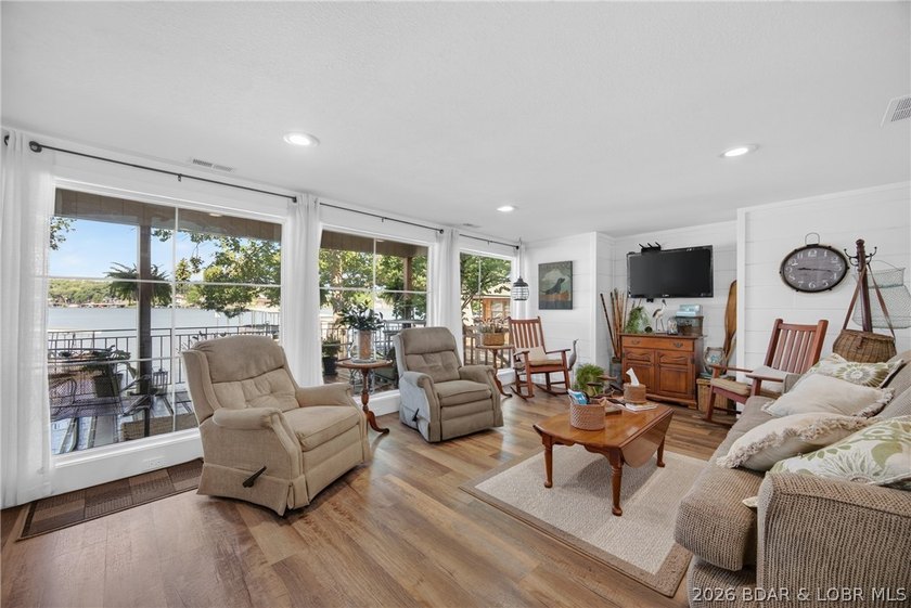 Experience the perfect blend of natural beauty and modern - photo 12