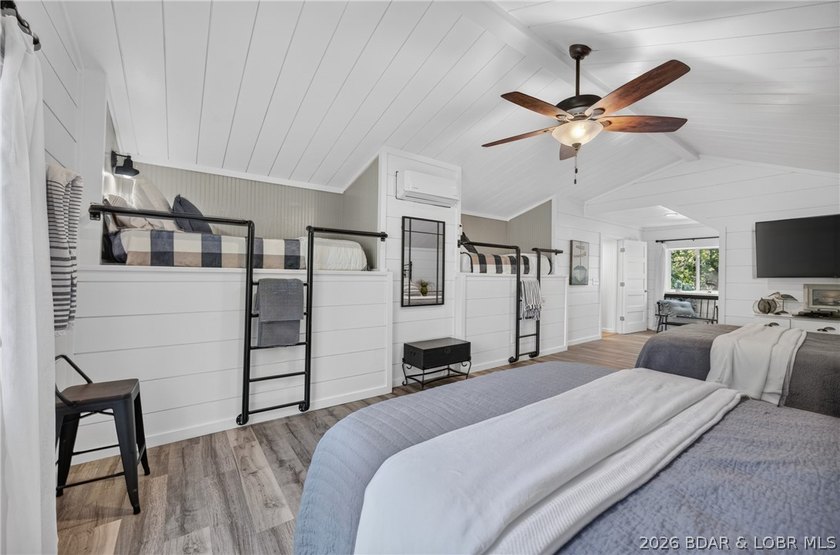 Experience the perfect blend of natural beauty and modern - photo 28
