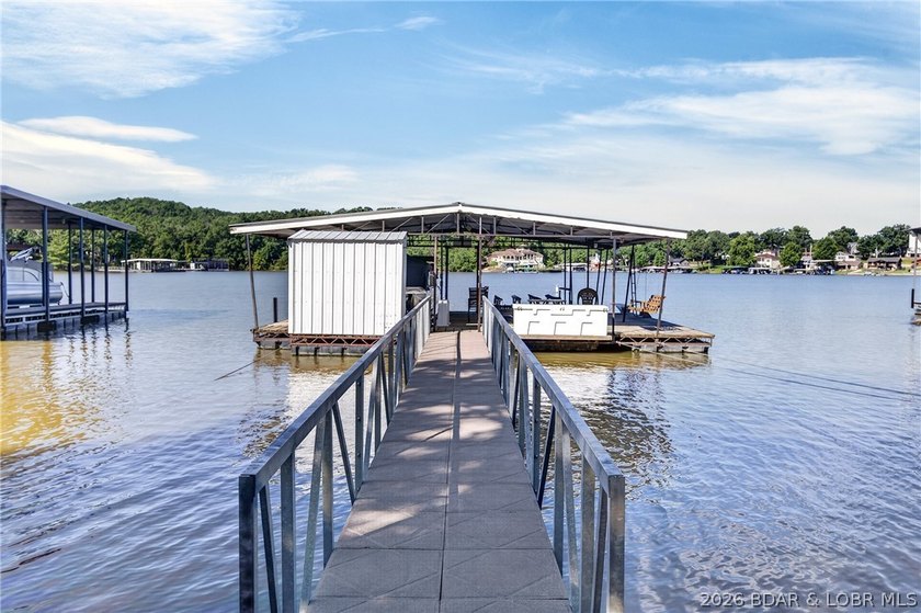 Experience the perfect blend of natural beauty and modern - photo 47