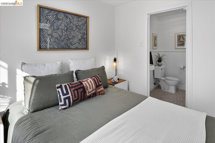 This beautiful Longfellow bungalow lives like a single family - photo 21