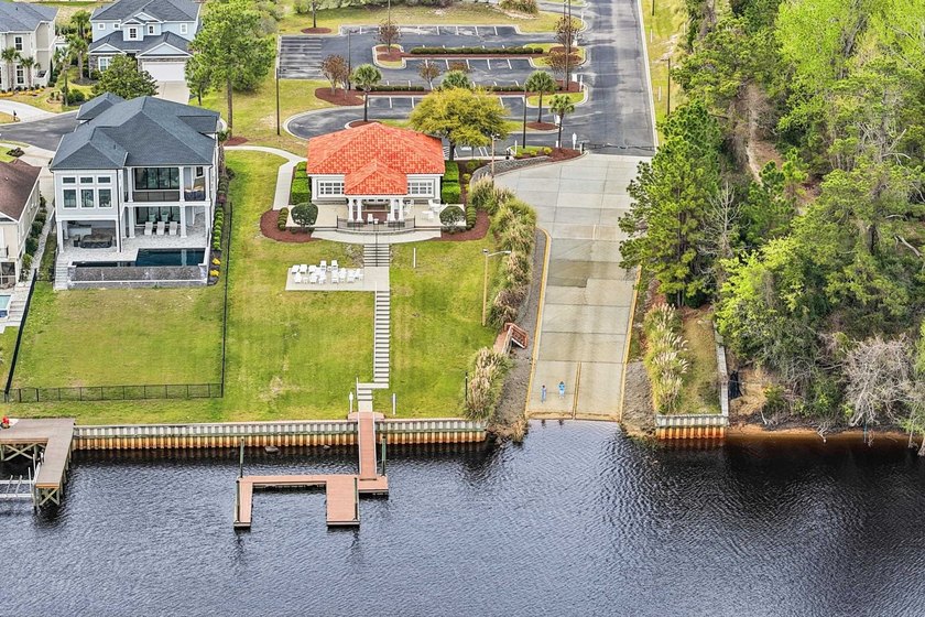 Beautiful 4 bedroom, 3 bath Mediterranean-style home located in - photo 48