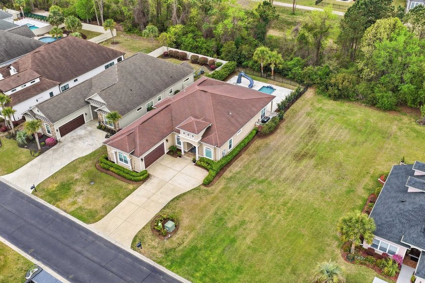 Beautiful 4 bedroom, 3 bath Mediterranean-style home located in - photo 49