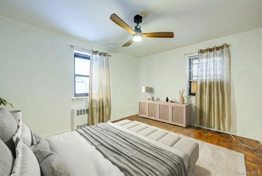 Welcome to River Gardens, Pet friendly building in the heart of - photo 19