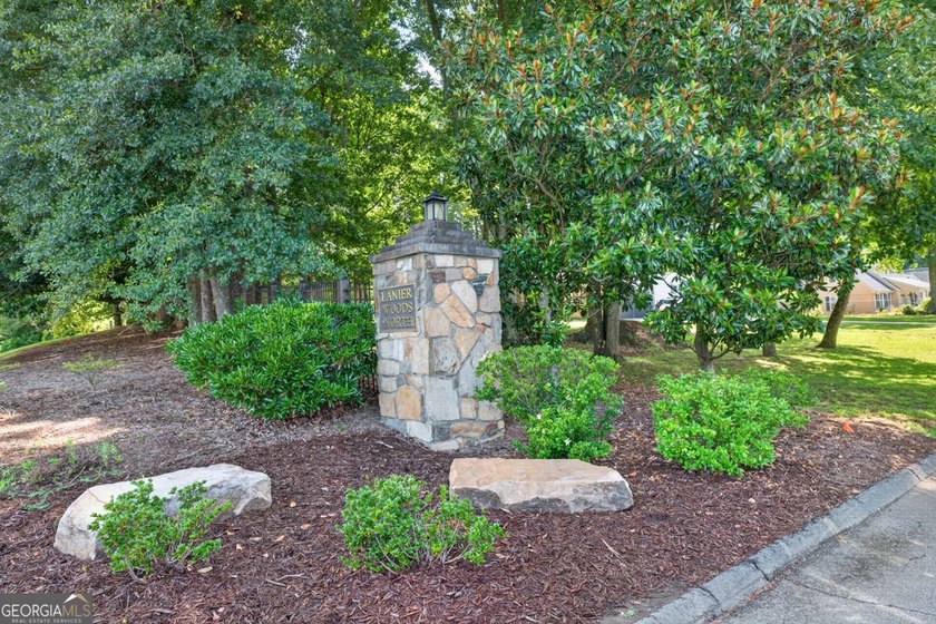 Searching for the perfect low-maintenance ranch home in North - photo 30