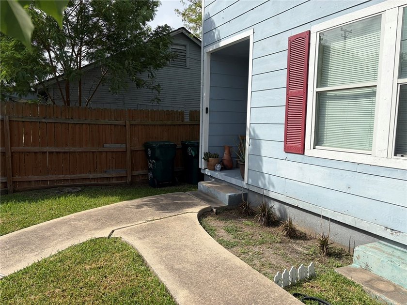 Discover a fantastic investment opportunity positioned in the - photo 5