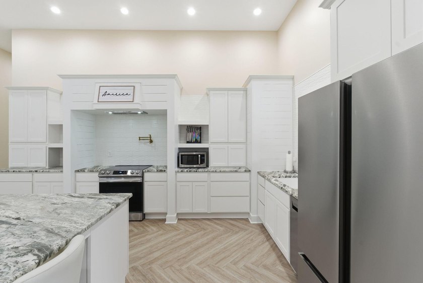 Welcome to Three Springs Retreat, a rare opportunity to own - photo 14