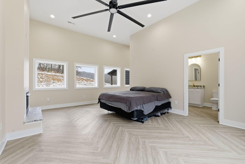 Welcome to Three Springs Retreat, a rare opportunity to own - photo 21