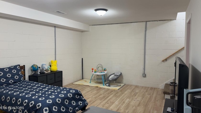 Just 2 years old! This one packs a punch! 1967 sq ft with 3 - photo 12