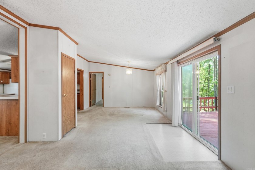 Bring your vision to this Greers Ferry Lake home on the - photo 24