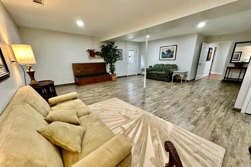 Welcome to an exceptional waterfront opportunity on Lake - photo 39