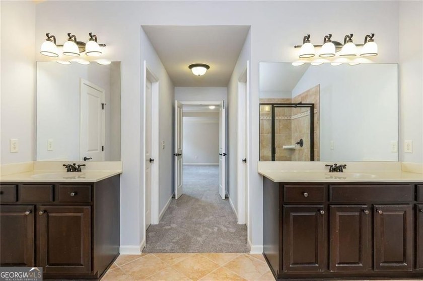 *** Contingency Offers considered, if Buyer home is under - photo 21