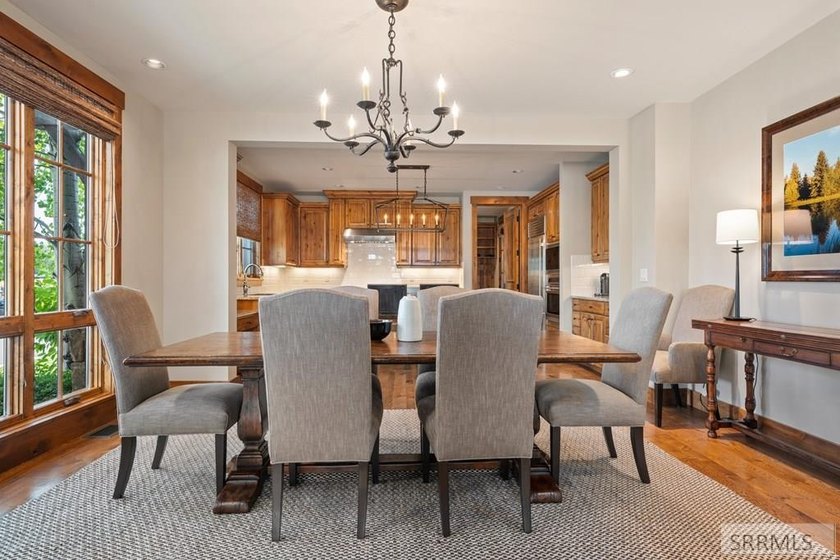 Welcome home - where unmatched luxury meets the untamed beauty - photo 13