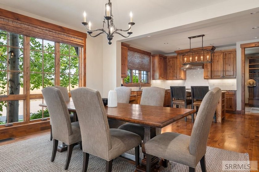 Welcome home - where unmatched luxury meets the untamed beauty - photo 14