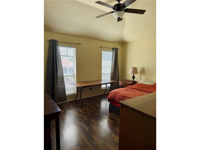 ** BRING ALL OFFERS! AS-IS! PRICED UNDER MARKET VALUE! ** This - photo 7