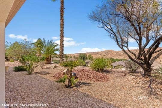 This beautifully appointed and FURNISHED (turn key) home is - photo 49