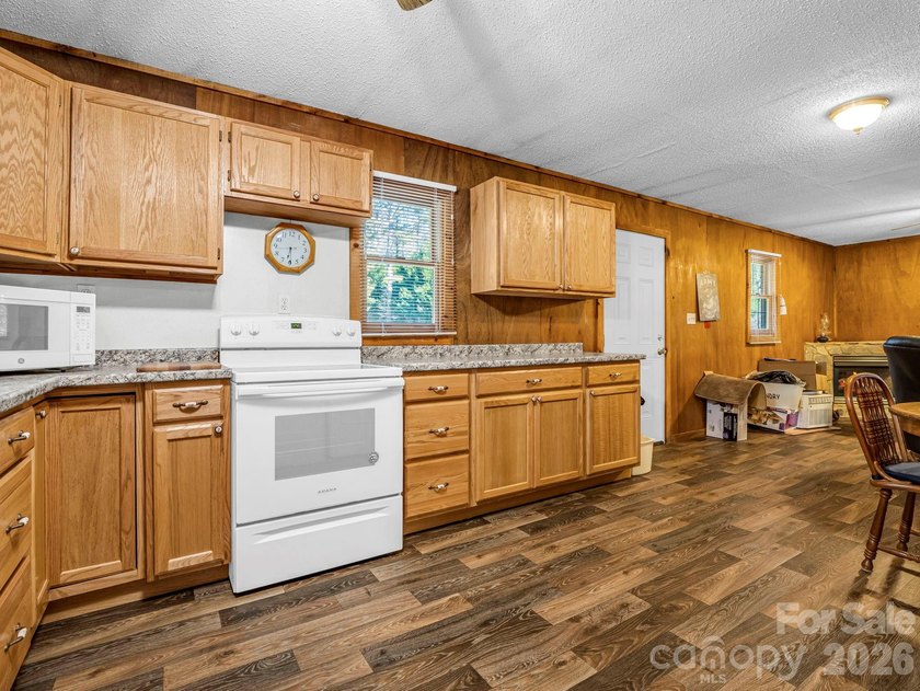 Escape to your own private mountain retreat! Nestled on 3.83 - photo 8