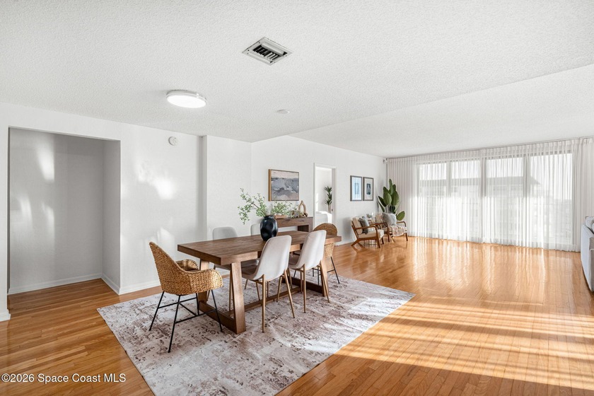 Discover the luxury of this 7th-floor corner oceanfront condo in - photo 20