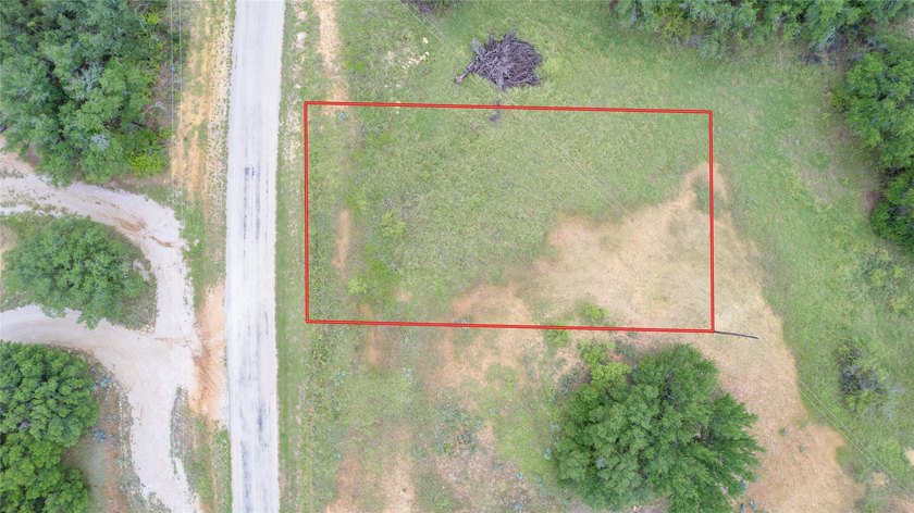 A wonderful opportunity awaits in King's Point Cove subdivison - photo 24