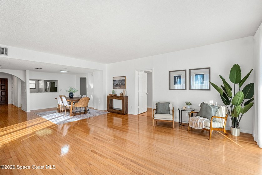 Discover the luxury of this 7th-floor corner oceanfront condo in - photo 26