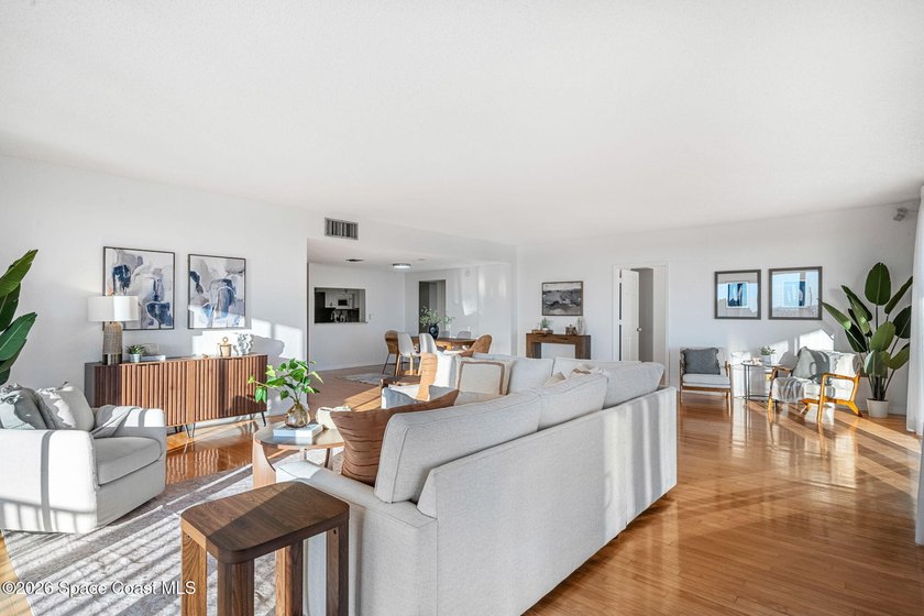 Discover the luxury of this 7th-floor corner oceanfront condo in - photo 42