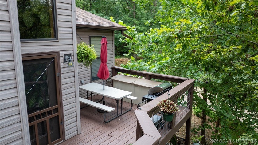 Priced to sell! INCOME PRODUCING Property!! Big room in this - photo 10