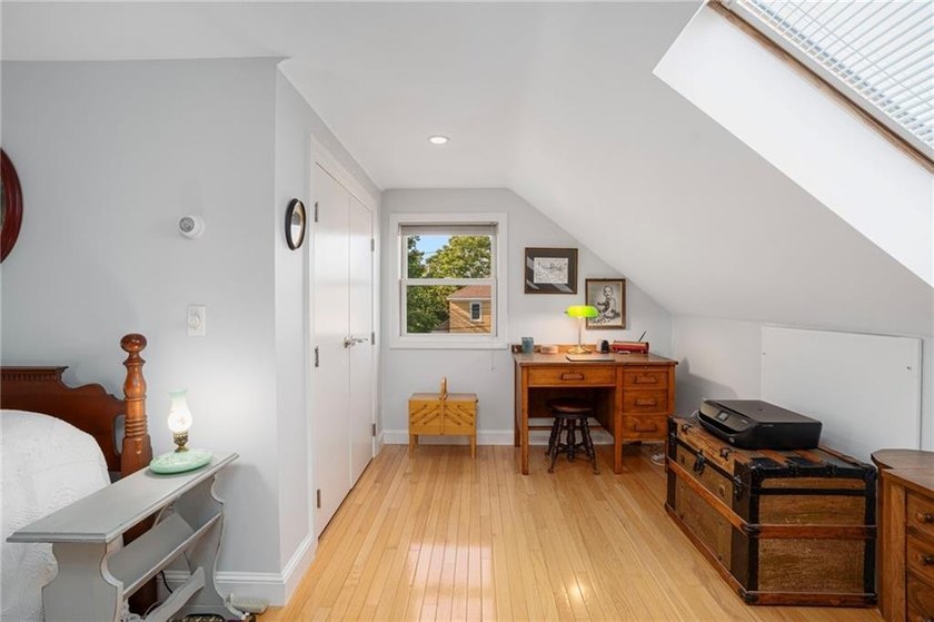 Welcome to this charming move-in ready Cape located in Newport's - photo 19