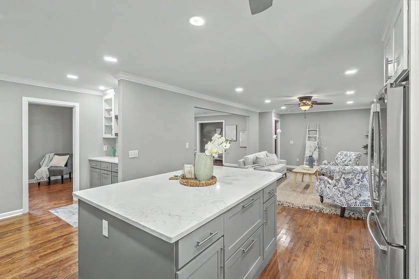 Resort-Style Living in the Heart of West Ashley! Welcome to 1320 - photo 24