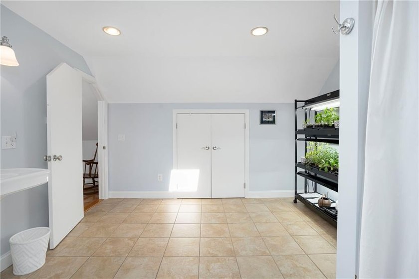 Welcome to this charming move-in ready Cape located in Newport's - photo 25