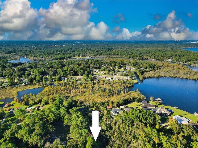 **HUGE PRICE REDUCTION** Discover the allure of these scenic 5 - photo 8