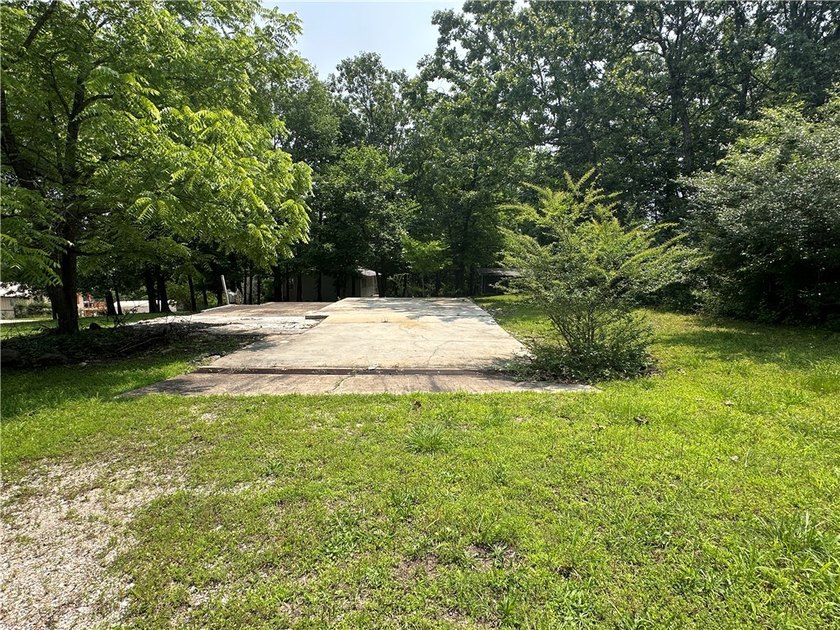 If you've been searching for a ready-to-build lot near Bull - photo 12