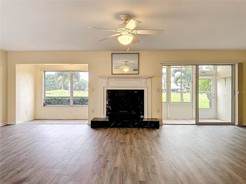 Under contract-accepting backup offers. Experience refined - photo 32