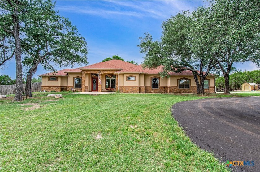 Hilltop Beauty on 5 Acres - No HOA, Multi-Generational Living! - photo 3