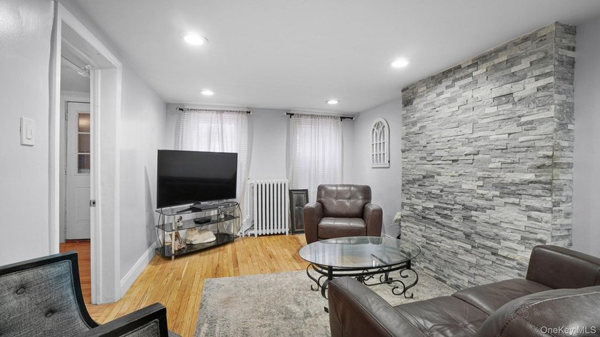 120 4th Avenue - Fully Renovated Duplex in Prime Brooklyn - photo 3