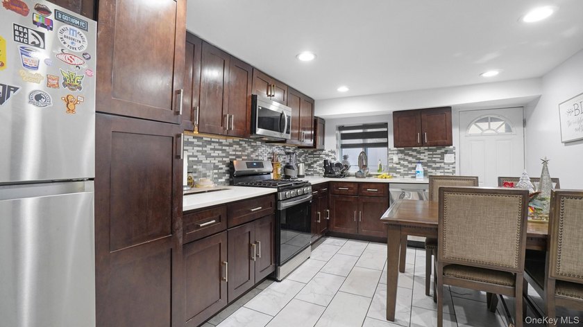 120 4th Avenue - Fully Renovated Duplex in Prime Brooklyn - photo 5