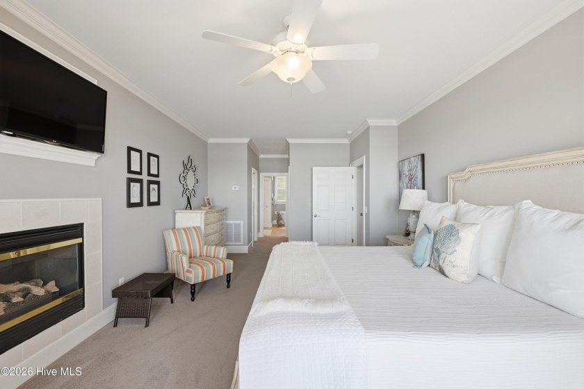 Positioned within the coveted waterfront enclave of Masonboro - photo 22