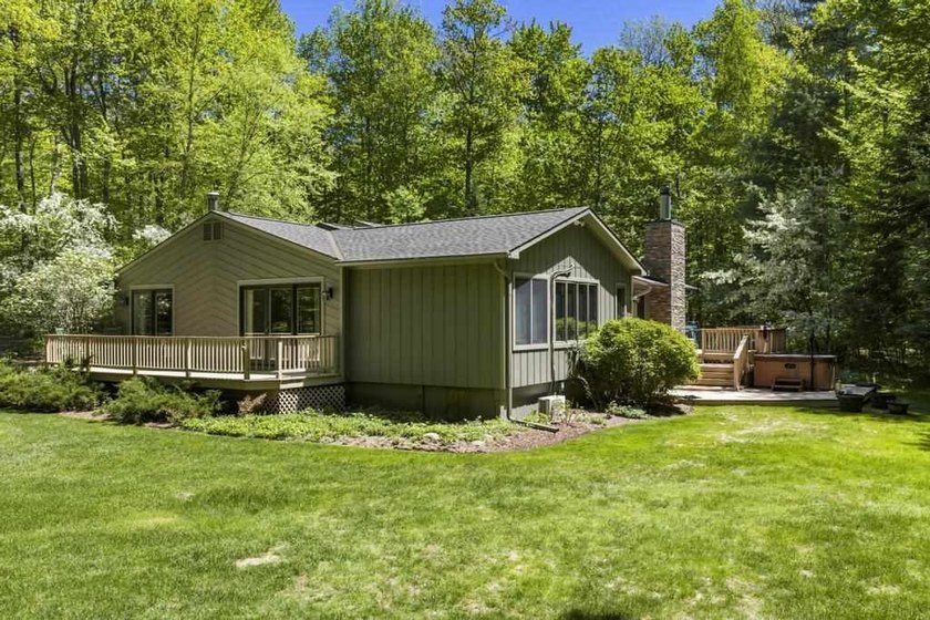Tucked among 7.2 wooded acres just north of Young State Park - photo 3