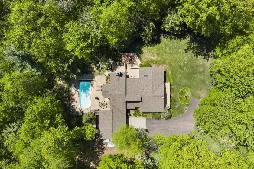 Tucked among 7.2 wooded acres just north of Young State Park - photo 5