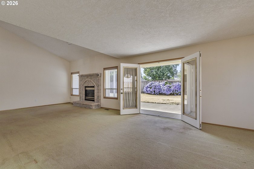 Open House - Friday 7/24, 5pm-7pm, Saturday 7/25, 12pm-2pm - photo 9