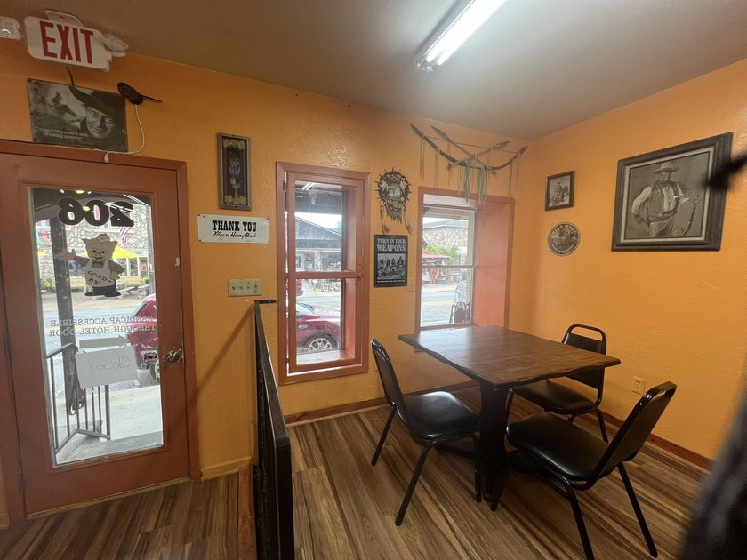 Hardy commercial building on Main St. with unlimited potential - photo 19