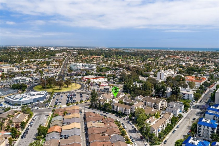 Rare first-floor end-unit condo with no common walls, located in - photo 39