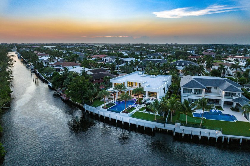 Introducing an exquisite Intracoastal Signature Estate by SRD - photo 3