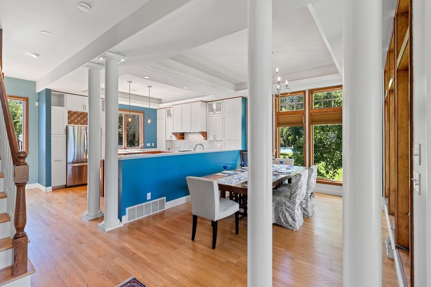 Exceptional waterfront retreat on the Wolf River offering - photo 12