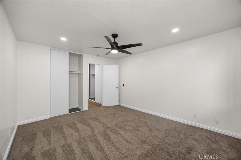 Welcome to 600 W 3rd Street, Unit B205, a fully remodeled - photo 16